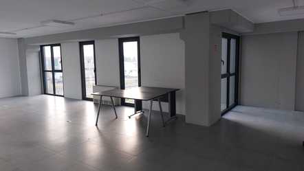 Stabio, moderni uffici open-space da 70 mq a 160 mq. 